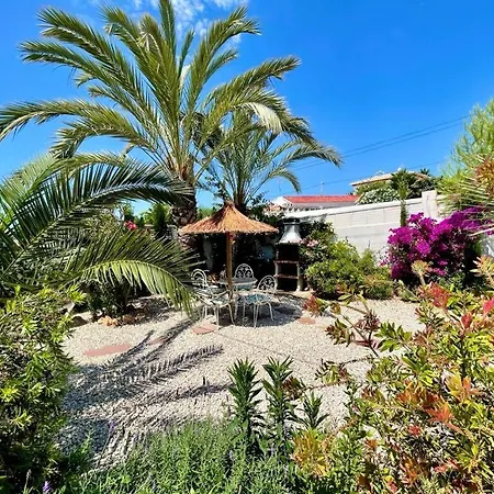 Hayahay With Private Pool & Amazing View *