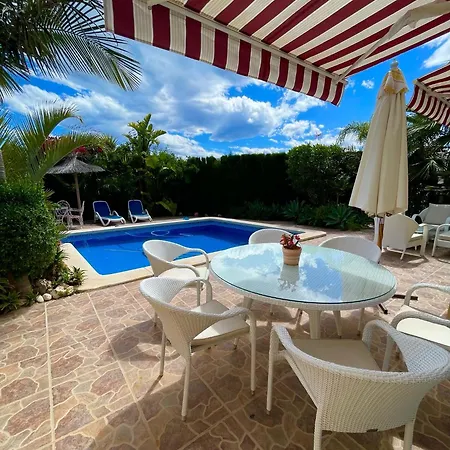 Hayahay With Private Pool & Amazing View