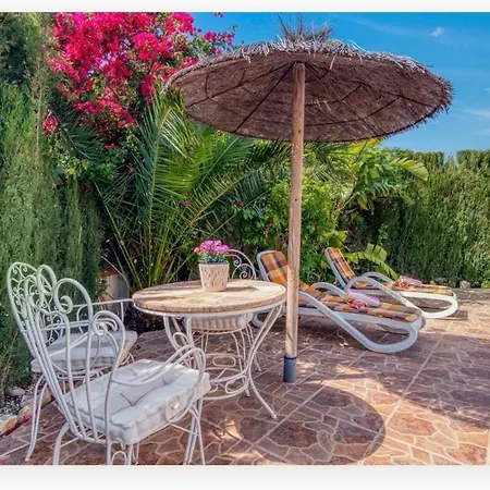 Hayahay With Private Pool & Amazing View וילה *