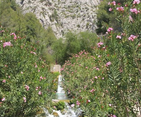 Hayahay With Private Pool & Amazing View Villa Calp