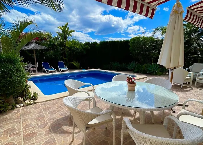 Hayahay With Private Pool & Amazing View